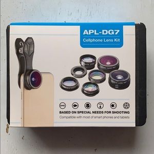 apexel Other - Cellphone lens kit apexel Other - Cellphone lens kit